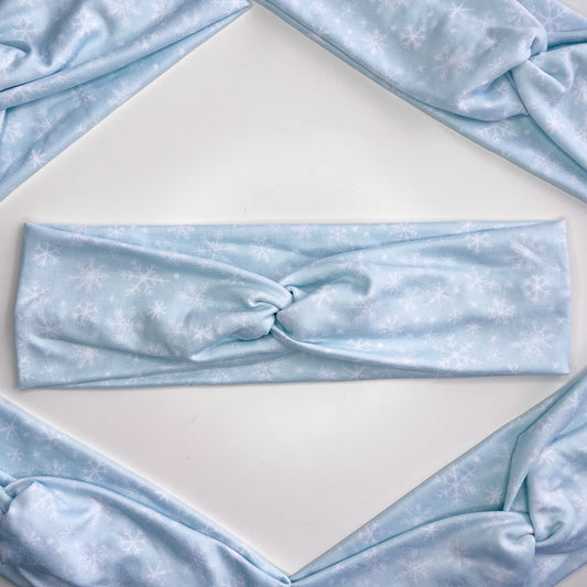 Winter Flurries Twist Headband