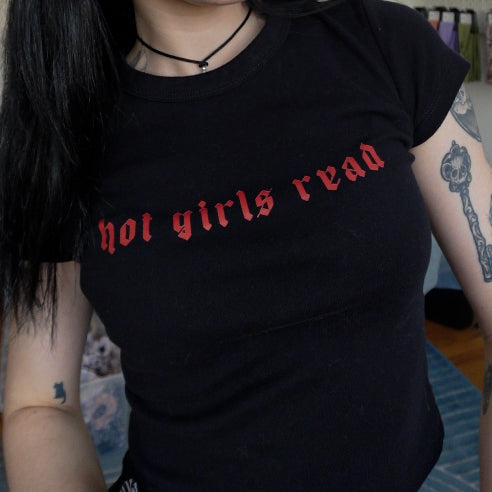 Hot Girls Read Cropped Tee *preorder*