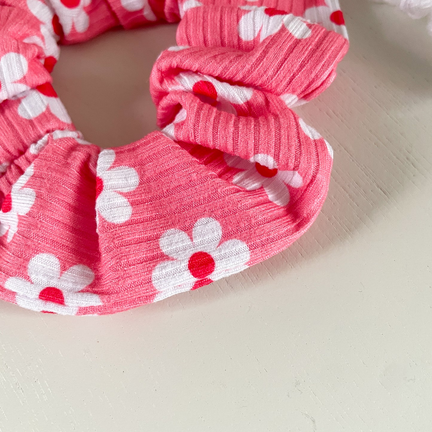 Pink Daisy Scrunchie